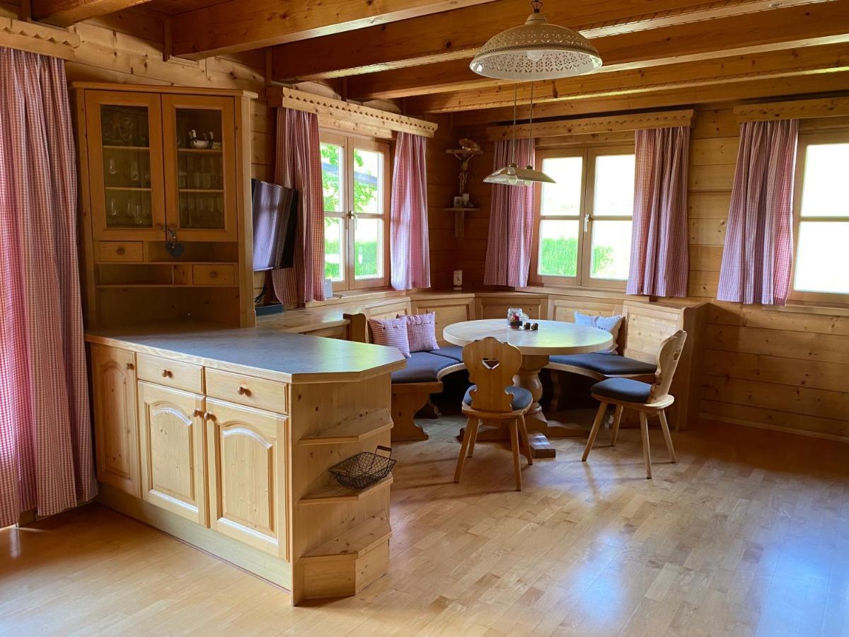 Bio Bauernhof Perneissl Apartment Бишофсхофен Экстерьер фото